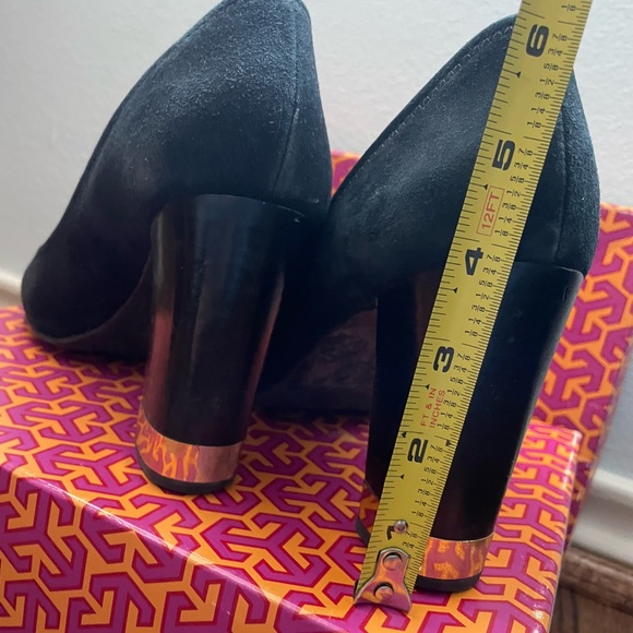 Tory Burch Block Heel - Picture 8 of 8